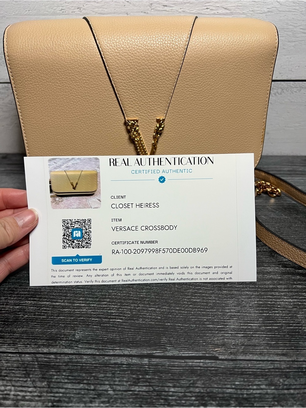 Versace Virtus Beige Crossbody Bag with Gold Chain with COA - Picture 11 of 12